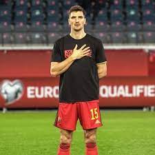 His current girlfriend or wife, his salary and his tattoos. Thomas Meunier Thommills Twitter