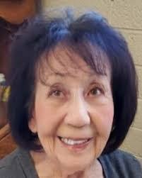 Devon Beecher's Instagram, Twitter & Facebook