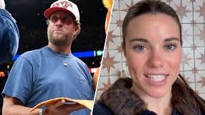 Ann Michael Maye, Dave Portnoy 'One Bite' pizza review Gianni's