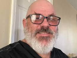 Dale Dugas's Instagram, Twitter & Facebook