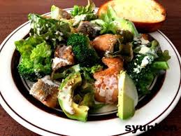 山本ゆり エッセイ本増刷の御礼と 簡単 鮭とアボカドのサラダのワンプレート レシピ 料理 クッキング