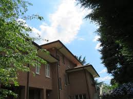 Siamo in grado di proporvi immobili di diverse tipologie per soddisfare esigenze sempre più diverse. Villa In Vendita Ad Olgiate Molgora Con Giardino Di 4600 Mq Angelo Acquafresca