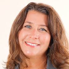 Angela Jarrard's Instagram, Twitter & Facebook