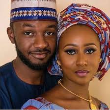 Labaran batsa da cin gindi. Nonon Mace Budurwa