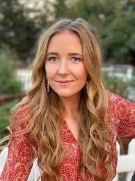 Rachael Roach's Instagram, Twitter & Facebook