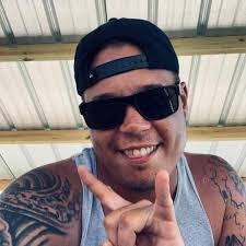 Gwen Bostic's Instagram, Twitter & Facebook