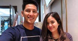 Tasya kamila super cantik hadiri baby shower adik ipar, netizen: Profil Terlengkap Pacar Atau Calon Suami Tasya Kamila Randi Bachtiar Agama Masa Kecil Dan Keluarga Pendidikan Kisah Cinta Pekerjaaan Akun Instagram Hingga Foto Terbarunya Dont Sad