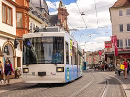 Neue straßenbahnlinie 6 soll 2027 in betrieb gehen. Ab 28 07 2018 Sommerferienfahrplan Wurzburg Erleben