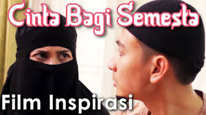 Film dengan judul 3 hati, 2 dunia, satu cinta ini diperankan oleh reza rahardian sebagai rosyid, laura basuki sebagai delia dan ada arumi bachsin. Cinta Bagi Semesta Islam Bukan Teroris Film Pendek Inspirasi Youtube