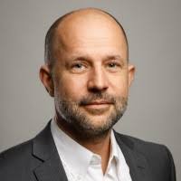 100+ profils pour “Kunesch”