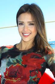 Born april 28, 1981) is an american actress and businesswoman. Jessica Alba Machete Photoshoot In Venice 02 Gotceleb