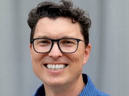 Past Alumni Achievement Award Honorees