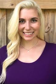 Amber Mercer's Instagram, Twitter & Facebook