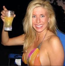 What are the best places to eat for a honeymoon in Destin?