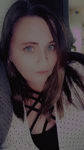 Heather Mcglothlin's Instagram, Twitter & Facebook