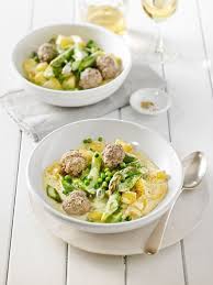 Spargeleintopf Mit Fleischklosschen Von Pasiflora Chefkoch Rezept Fleischklosschen Eintopf Gemuseeintopf