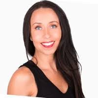 Kristen Dobson's Instagram, Twitter & Facebook