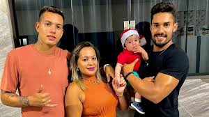 708,053 likes · 4,357 talking about this. Bbb21 Mae De Acrebiano Publica Oracao Para Ele Se Afastar De Karol Conka E Viraliza Liberta Meu Filho Diario Ao Vivo