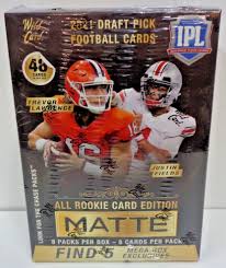 SPORTS TRADING CARDS FOOTBALL 2021 HOBBY BOX