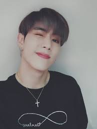 Members jackson, mark, bambam and yugyeom also briefly appeared in the reality survival program win: Mark Tuan On Twitter Got7 Mark Got7 Mark Tuan