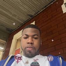 Aj Hale's Instagram, Twitter & Facebook