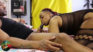 PT 2 BBC porn audition with Thick Ebony Thot - XNXX.COM