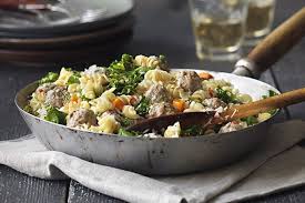 Recette Pates Et Boulettes De Viande A La Toscane Tout En Un Recipe Pasta Dishes One Pot Pasta Italian Recipes