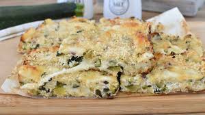 Tarte Aux Courgettes Et A La Ricotta Recettes Faciles Recette En 2020 Tarte Courgette Ricotta Recette Recette Facile