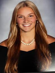 Amanda Frazee's Instagram, Twitter & Facebook