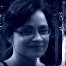 If anyone knows Kelise Fullerton I have her tcard and messaged her