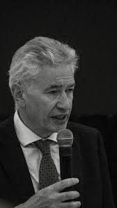 Olumuyiwa Odugbesan (@fineboyolu_) • Instagram photos and videos