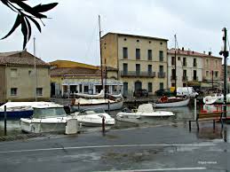 Etang De Thau The Lagoon In Marseillan France Marseillan Frencharchitecture Theothersouthoffrance South Of France France Street View
