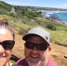 Will manure from dewormed horses kill garden worms?