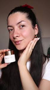 My secret to smoother, more radiant skin! 💞 @Valmont #valmontcosmetics  #vlift