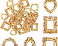 AHANDMAKER 12 Pcs Vintage Resin Picture Frame, 6 Style Antique Mini  Embossed Jewelry Display Frame White Photography Photo Frame Tabletop Small  Photo ...