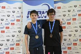 Image result for tbn:nS7VVzE55vmeuM::www.sportnat.com/lapouneur/bouton/course.gif