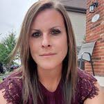 Sandra Mousseau's Instagram, Twitter & Facebook