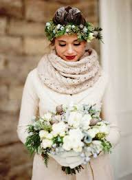 Vous cherchez une étole mariage fourrure chaude, légère et blanche ? Etole Chaude Pour Mariage Hiver