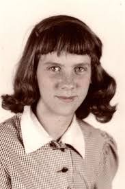 Evelyn Hopson's Instagram, Twitter & Facebook