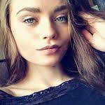 Hazel Parmley's Instagram, Twitter & Facebook