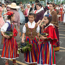 Parcourez 272 610 photos et images disponibles de portugal people, ou lancez une nouvelle. Funchal Portugal September 4 2016 Group Of People In Traditional Stock Photo Picture And Royalty Free Image Image 82910173