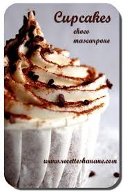 Des Cupcakes Tres Gourmands Au Cœur Fondant Au Nutella Et Un Nuage De Mascarpone 4 œufs 120g De Sucre 120g De Poudre D Amande 50 Nutella Recette Cupcake Facile