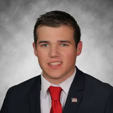 Devin Devore's Instagram, Twitter & Facebook