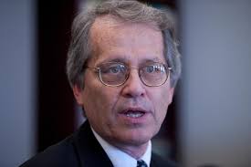 California public pension proposal would create 'uncertainties,' analyst  says