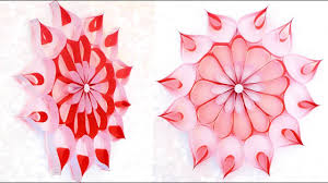 What better way to add a little sunshine to your monday morning than with these bright and cheerful three dimensional paper decorations by gosh & golly? Very Easy Crafts Amazing Diy Paper Wall Decor Diy Wall Art Maison Zizou Youtube
