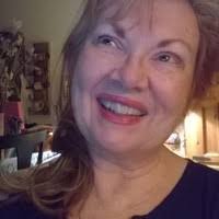 9 "Karen Lnha" profiles