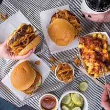 مطعم شيك شاك بالرياض السعر المنيو العنوان كافيهات و مطاعم الرياض