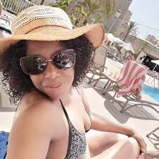 Thammy Miranda diz que odeia ser homem é que se pudesse seria uma mulher,  porq… Ver mais