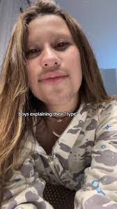 Alicia Brake's Instagram, Twitter & Facebook