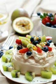 Jarang sekali aku makan dessert. Pavlova Masam Manis